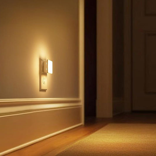 Kompakt Stikkontakt Nattlys - Energieffektiv LED-lampe med integrert lyssensor
